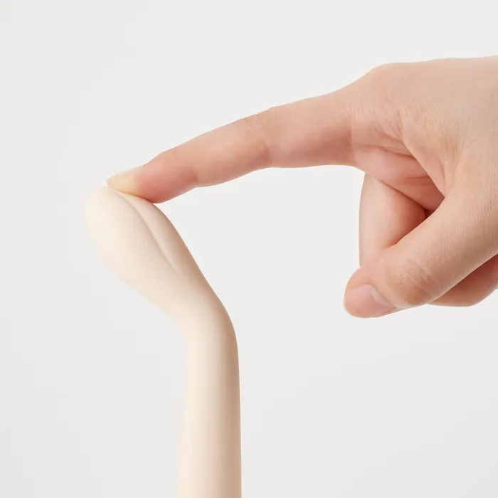 iroha koharu HINA TENGA STORE EUROPE Vibrators